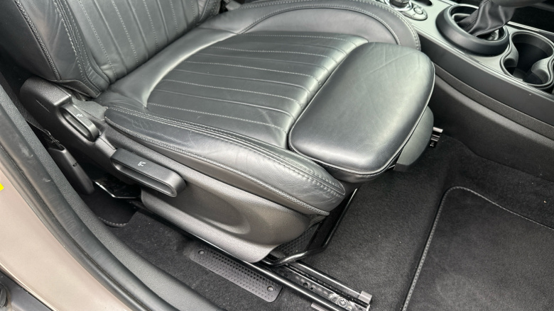 MINI Countryman 1.5 Cooper S E Exclusive ALL4 PHEV 5dr Auto [Comf] Hatchback